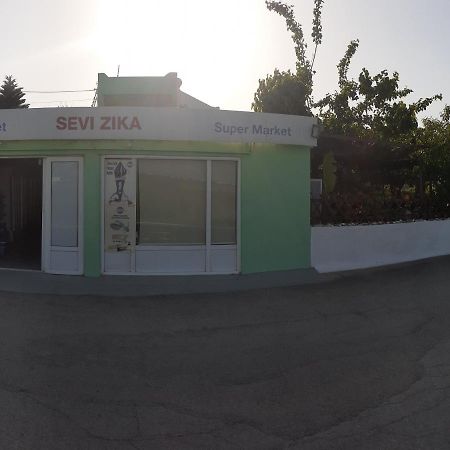 Zikas Apartments Marmari  Ngoại thất bức ảnh