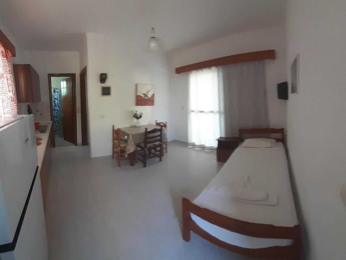 Zikas Apartments Marmari  Ngoại thất bức ảnh