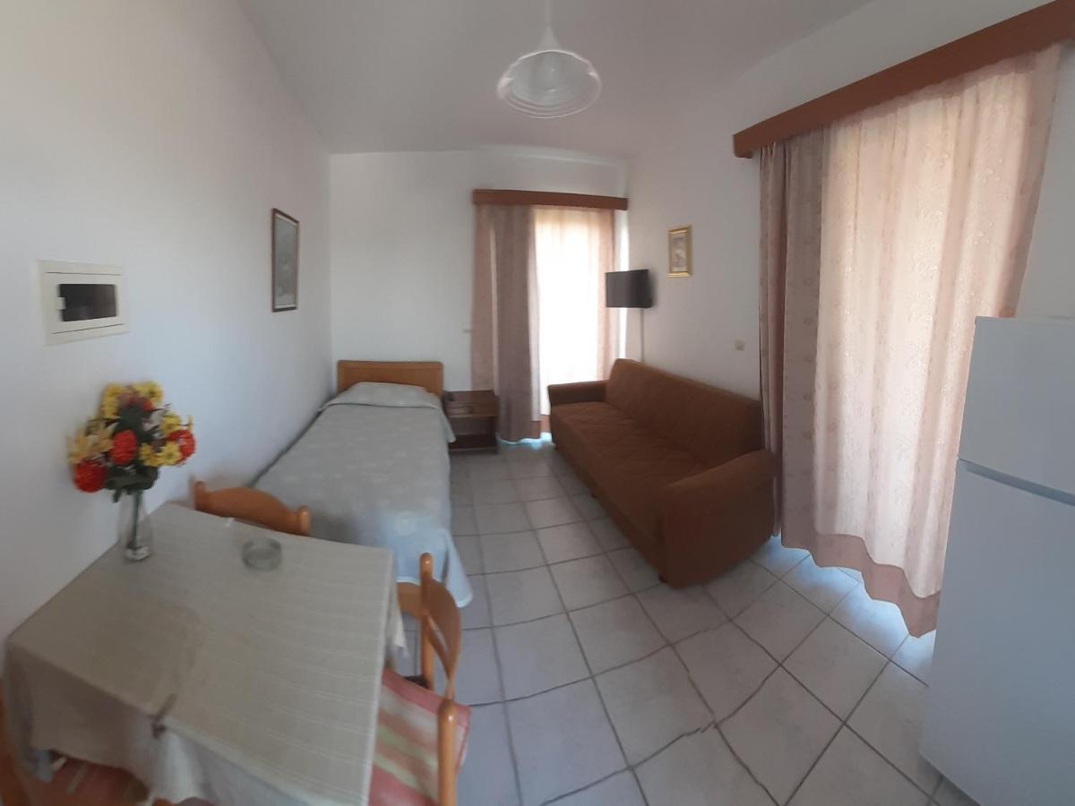 Zikas Apartments Marmari  Ngoại thất bức ảnh